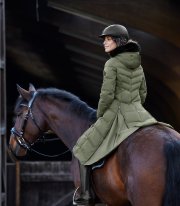 Jezdecký zimní kabát SAPHIRA Waldhausen - olivově zelená XS,S